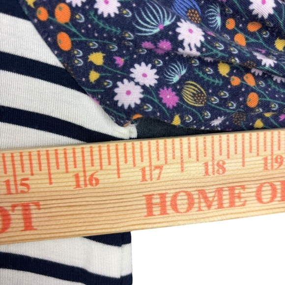 EUC Matilda Jane Adventure Begins Heartbeat Navy/White Striped Raglan top Sz M - Picture 7 of 10